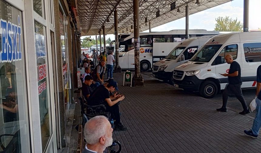 Otogarda Yaz Yoğunluğu Sürüyor