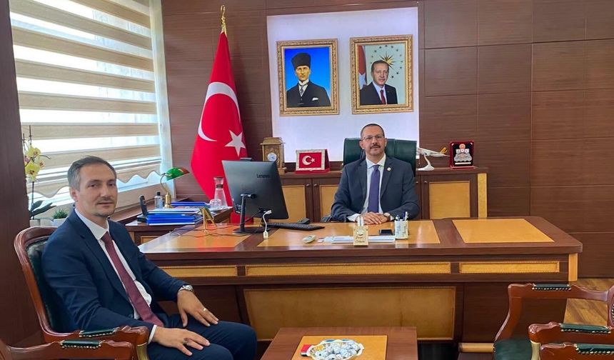 Müftü Özkan'dan Kaymakam Özderin'e Nezaket Ziyareti