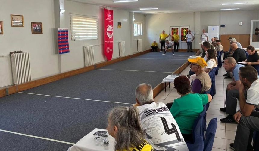 Huzurevi Bocce Takımından Son Topta Galibiyet