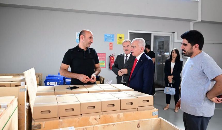 Vali Turan, İnece’de Rulman Üretim Tesisini İnceledi