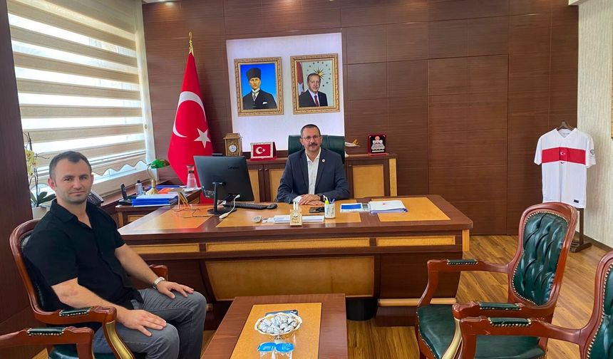 Kaymakam Özderin, Eğitim Birlik-Sen İl Başkanı İdiğ’i Kabul Etti