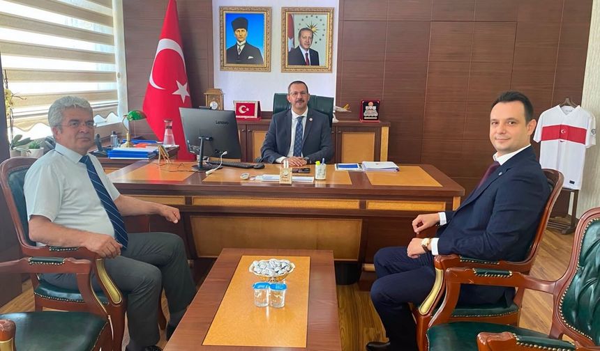 Vergi Dairesi Müdürü Elmas’tan Kaymakam Özderin’e Ziyaret