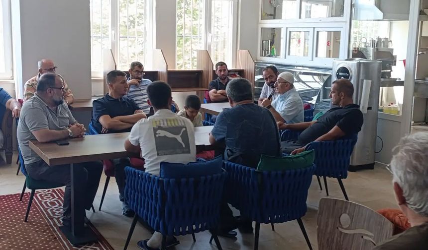 Hafızlık Öğrencilerinin Velilerine Yönelik Toplantı Düzenlendi