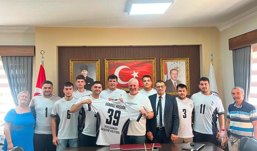 Pehlivanköy Akademi Erkek Voleybol Takımı 2. Lig’de
