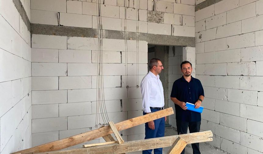 Kaymakam Özderin’den Kaynarca 2 Hekimli Aile Sağlığı Merkezi’ne İnceleme