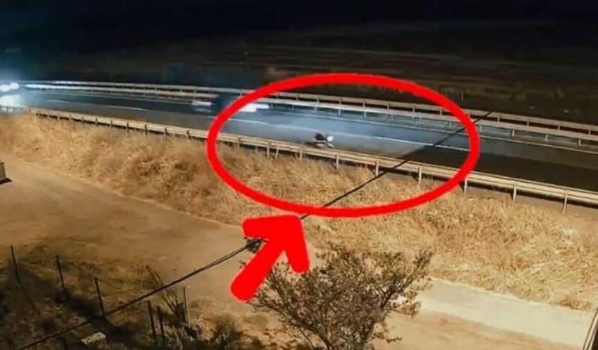 Motosikleti aküsü yüzünden bıraktı, hırsız fırsatı kaçırmadı