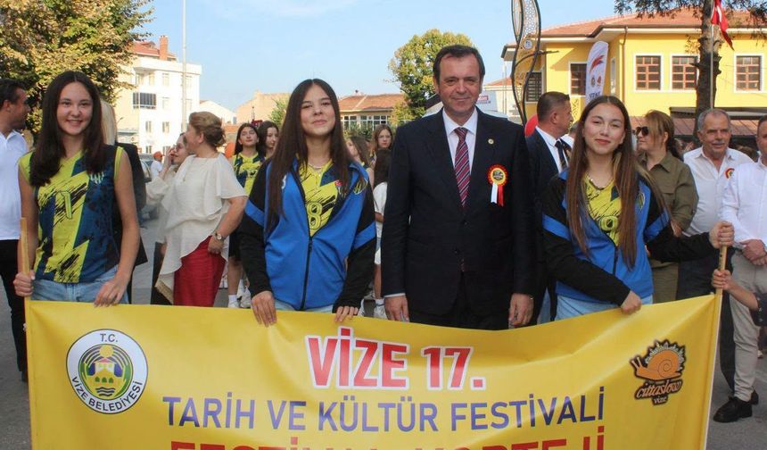 Festival Coşkusu Yaşandı