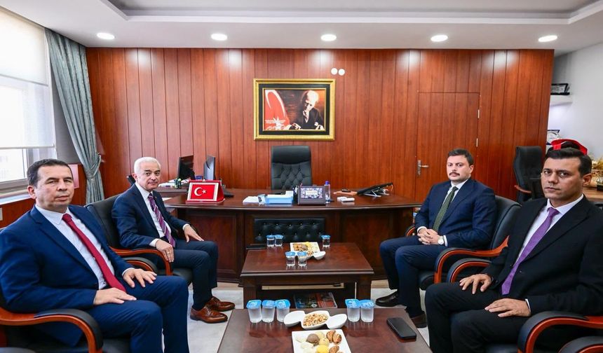 Vali Turan’dan Başsavcı Görk’e Taziye Ziyareti