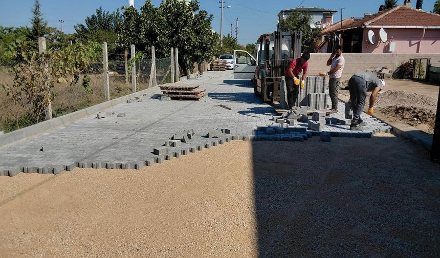 Kavaklı’da Yol ve Çevre Düzenleme Çalışmaları Sürüyor