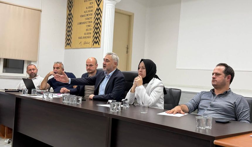 AK Parti Lüleburgaz’da Eylül Ayı Danışma Toplantısı