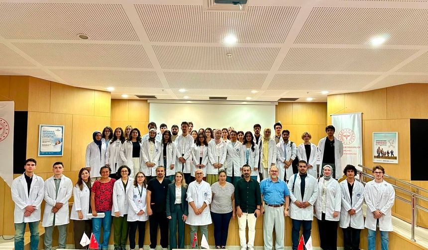 Kırklareli’de Tıp Fakültesi Öğrencileri Klinik Eğitime Başladı