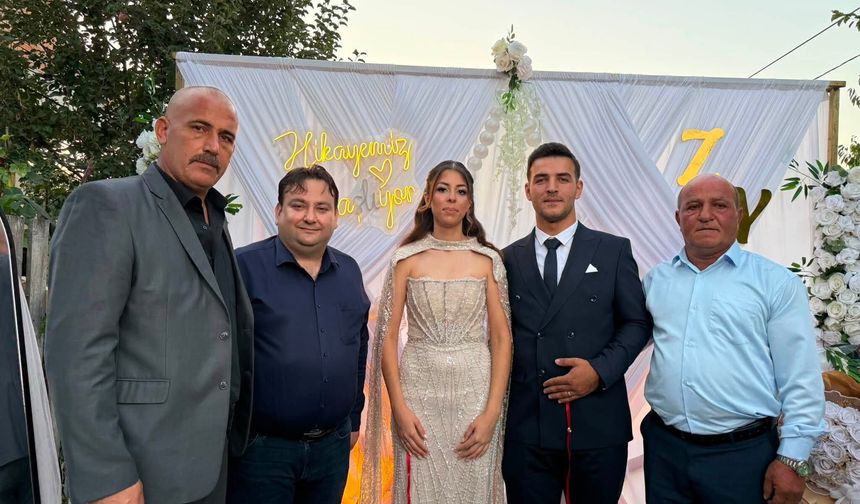 Başkan Gün, Zeynep ve Yusuf’un Nişanına Katıldı