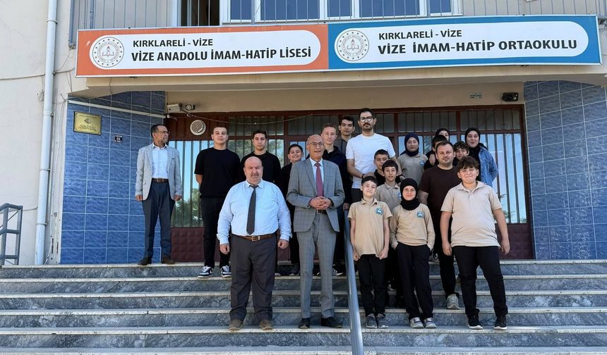 Vize İlçe Millî Eğitim Müdürü Akdemir’den Okul Ziyareti