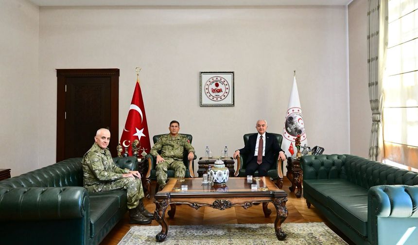 1’inci Ordu Komutanı Ersay’dan Vali Turan’a Ziyaret