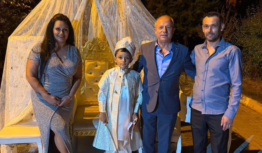 Başkan Çamlıca, Yamaç Kadir’in Sünnetine Katıldı