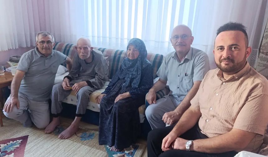 Lüleburgaz’da Mevlid-i Nebi Haftası’nda Büyükler Unutulmadı