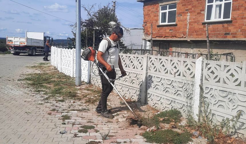 Kıyıköy’de Sokak Temizliği Çalışmaları Sürüyor
