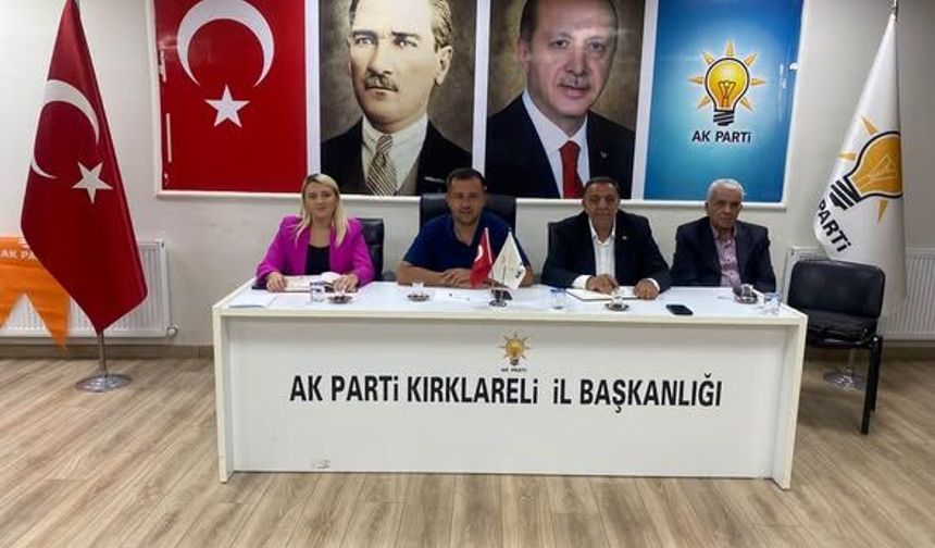 AK Parti Kırklareli’nde Haftalık İl Yönetim Kurulu Toplantısı