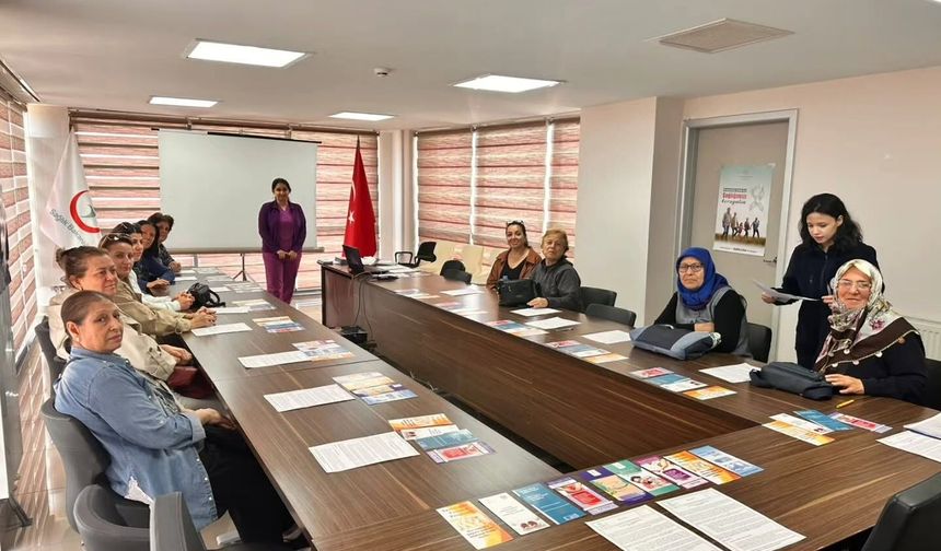 Kırklareli’nde Menopoz Okulu Eğitimi Gerçekleştirildi
