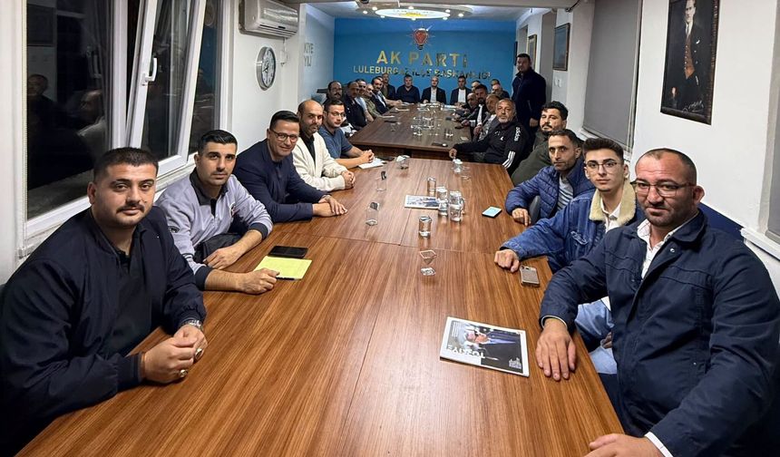 AK Parti Lüleburgaz’da Mahalle Başkanları Toplantısı Gerçekleştirildi