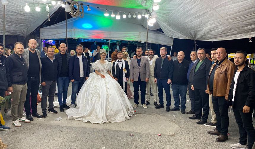 Başkan Dağtaş, Fikret ve Azra’nın Düğününe Katıldı