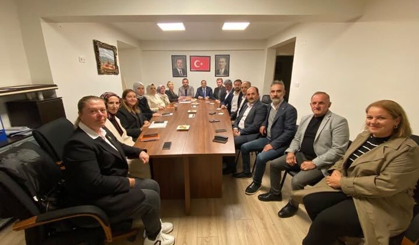 AK Parti Kırklareli Teşkilatında Çalışmalar Değerlendirildi