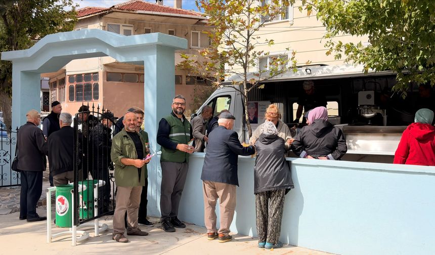 Yeşilay’dan Bademlik Mahallesi’nde Tanıtım Standı
