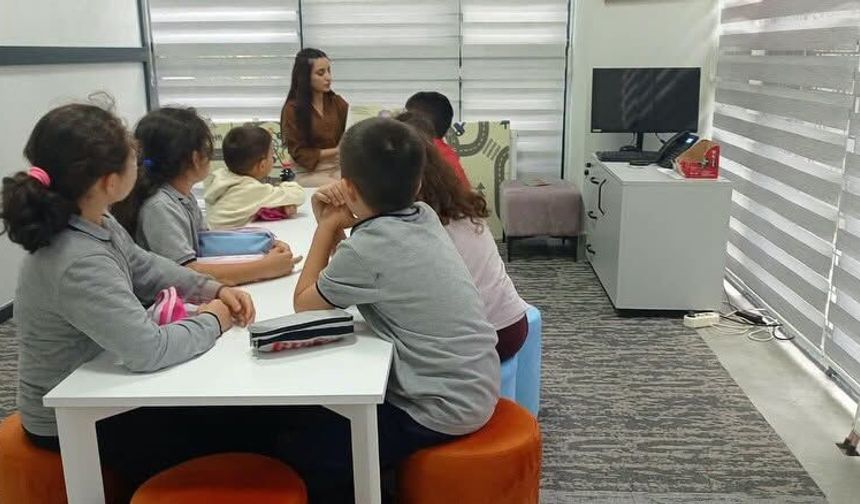 Lüleburgaz’da Çocuklar Masal Saatinde Buluşuyor