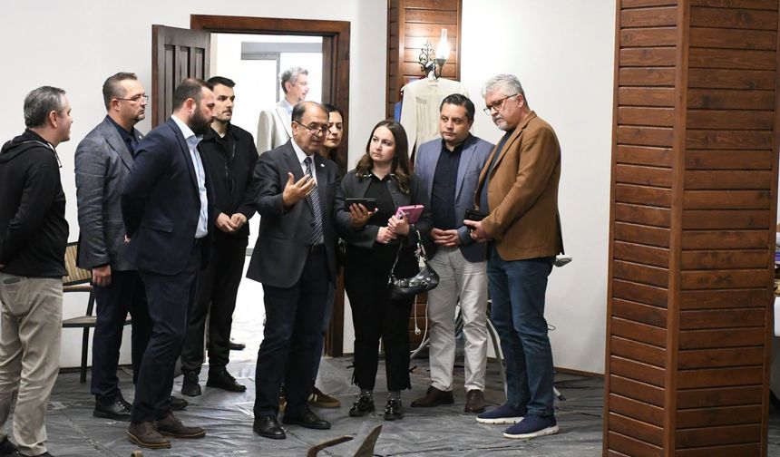 Başkan Gerenli, Balkan Evi’nde Akademisyenlerle İncelemelerde Bulundu