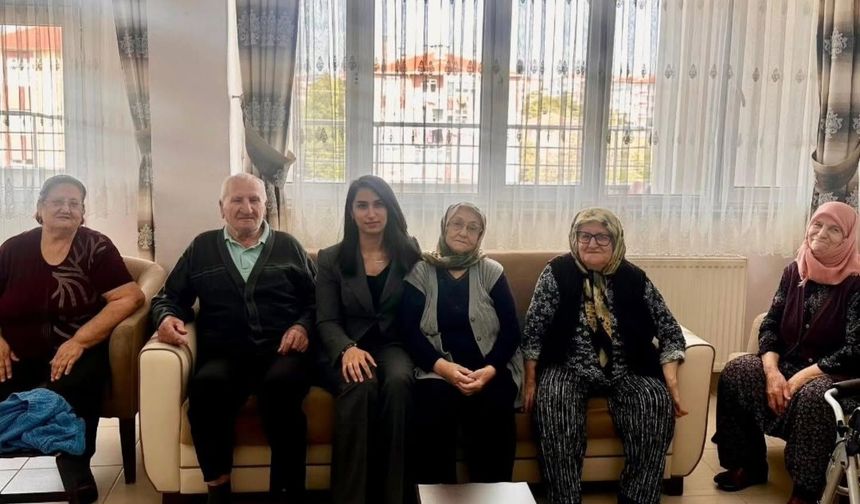 İl Müdürü Kumaş’tan Lüleburgaz’daki Huzurevi Sakinlerine Ziyaret