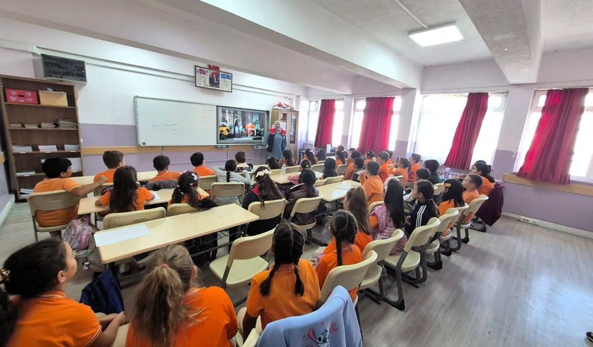 Babaeski’de İlkokul Öğrencilerine Sağlıklı Beslenme ve Su Verimliliği Eğitimi