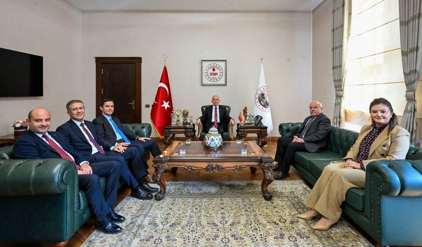 Vali Turan, Çevre ve Şehircilik Bakanlığı Müfettişlerini Kabul Etti
