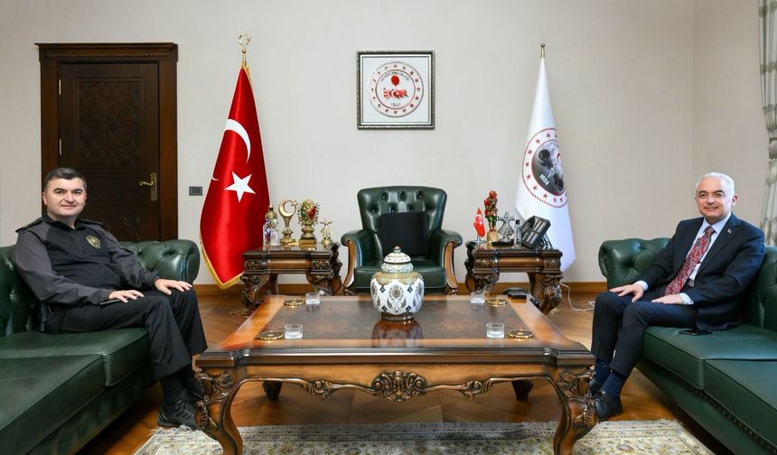 Vali Turan, Edirne İl Emniyet Müdürü Ayhan’ı Kabul Etti