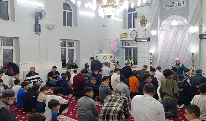 Lüleburgaz’da Camiler Aileler ve Çocuklarla Şenlendi