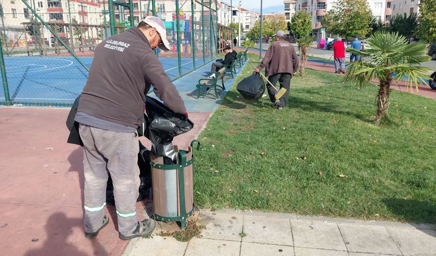 Lüleburgaz’da Parklarda Temizlik ve Bakım Çalışmaları Sürüyor