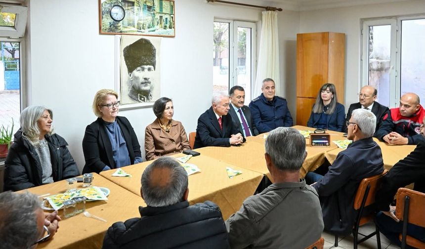 Vali Turan, Mahalle Muhtarları ile Bir Araya Geldi