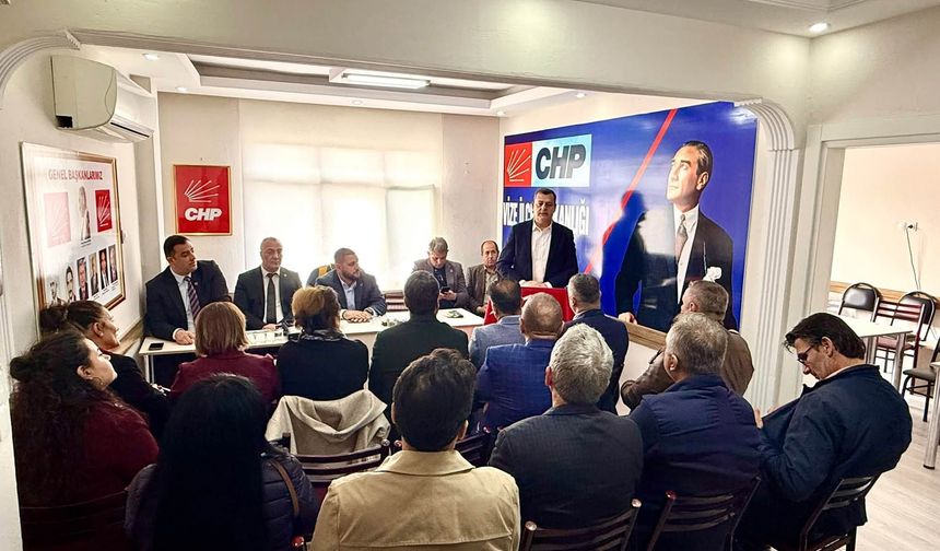 Gündoğdu, CHP Vize İlçe Başkanlığının Toplantısına Katıldı