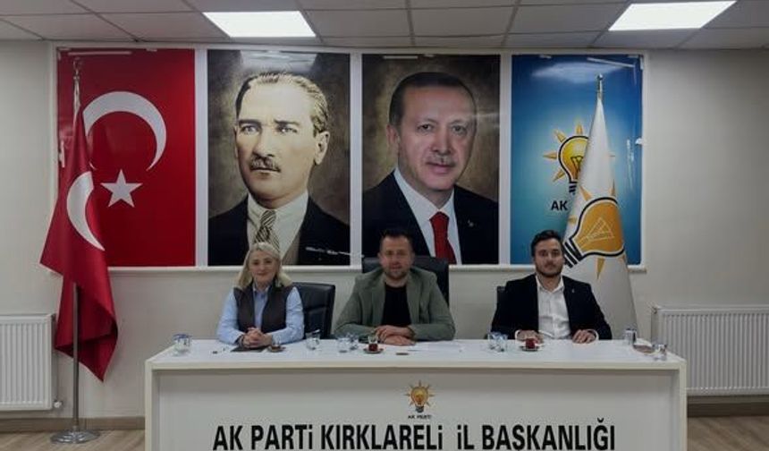 AK Parti Kırklareli İl Yönetimi Haftalık Toplantısını Gerçekleştirdi