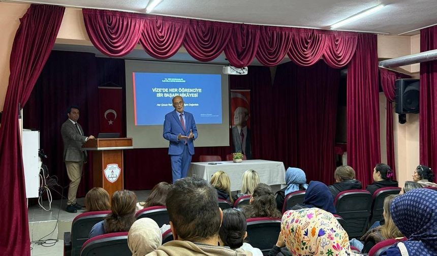Vize’de Velilerle Eğitim Buluşması