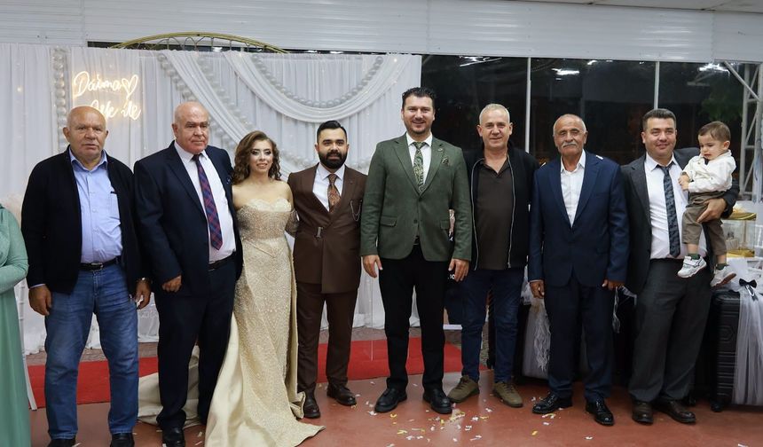 Başkan Yayla, Funda ve Mehmet’in Nişanına Katıldı