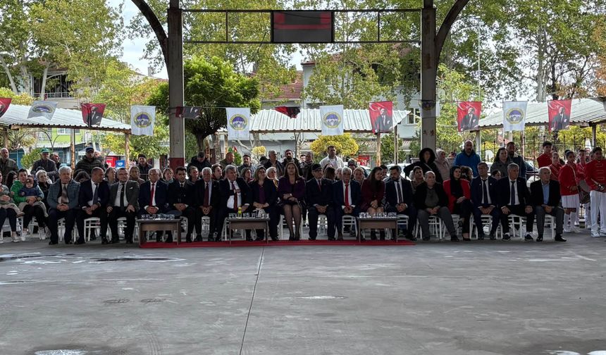 Alpullu’da Cumhuriyet’in 103. Yılı Coşkuyla Kutlandı