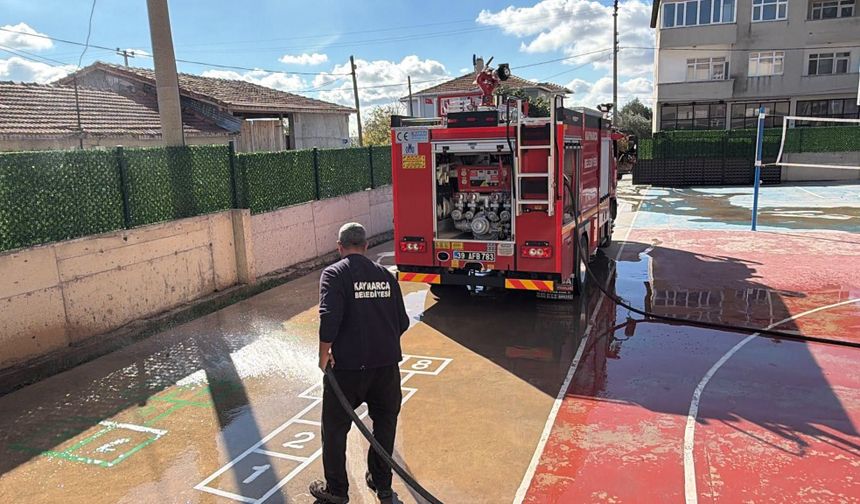 Kaynarca’da Okul Bakımı ve Çevre Düzenleme Çalışmaları Sürüyor