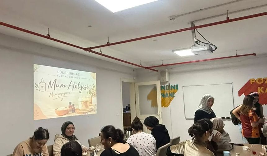KYK Kız Öğrenci Yurdunda Huzurevi Ziyareti ve Mum Atölyesi Düzenlendi