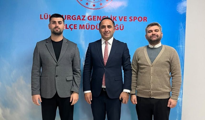 Evrensekiz Evrenspor’dan İlçe Müdürü Demirci’ye Ziyaret