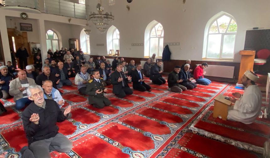 Pınarhisar’da Cumhuriyet Bayramı Dolayısıyla Mevlid-i Şerif Okutuldu