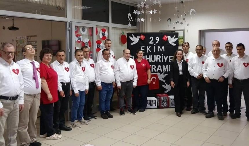 Özel Gereksinimli Bireylerle Cumhuriyet Bayramı Coşkusu