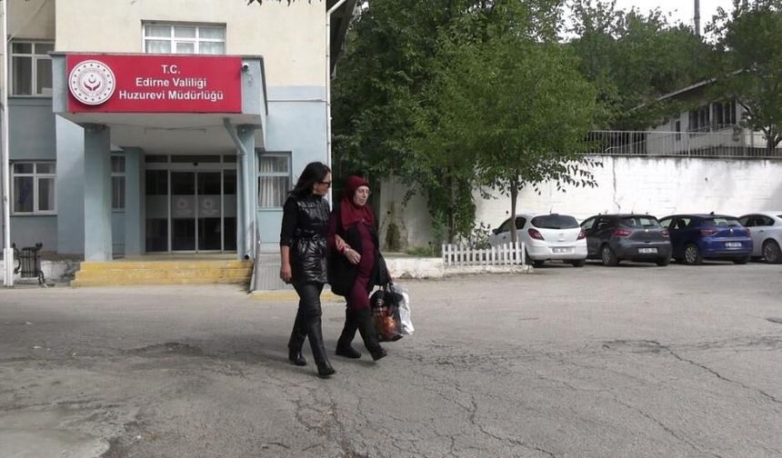 Edirne'de 77 yıllık hatıralara duygusal yolculuk