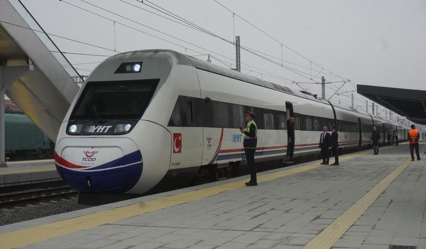 Edirne'den hızlı trenle yeni dönem başladı