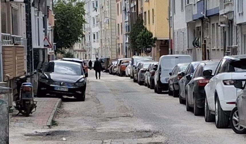 Kırklareli’nde Çift Taraflı Park Ulaşımı Zorluyor