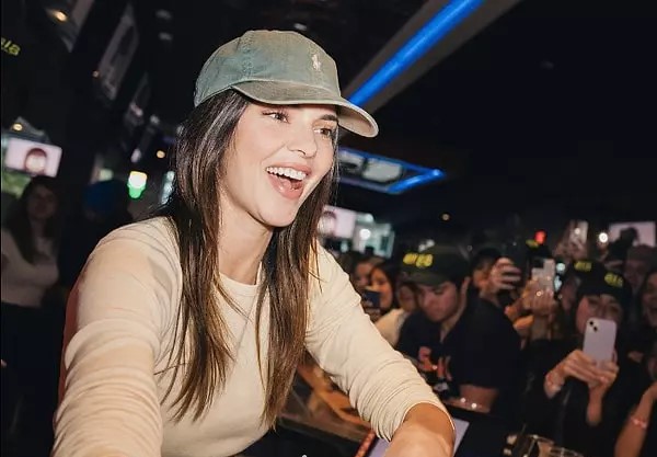 Hem Modellik Yapan Hem de Kendi Markasını Kuran 8 İkonik Victoria's Secret Meleği